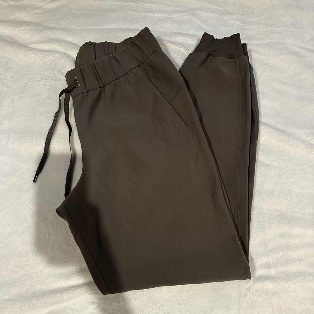 Lululemon Joggers - Picture 2 of 4